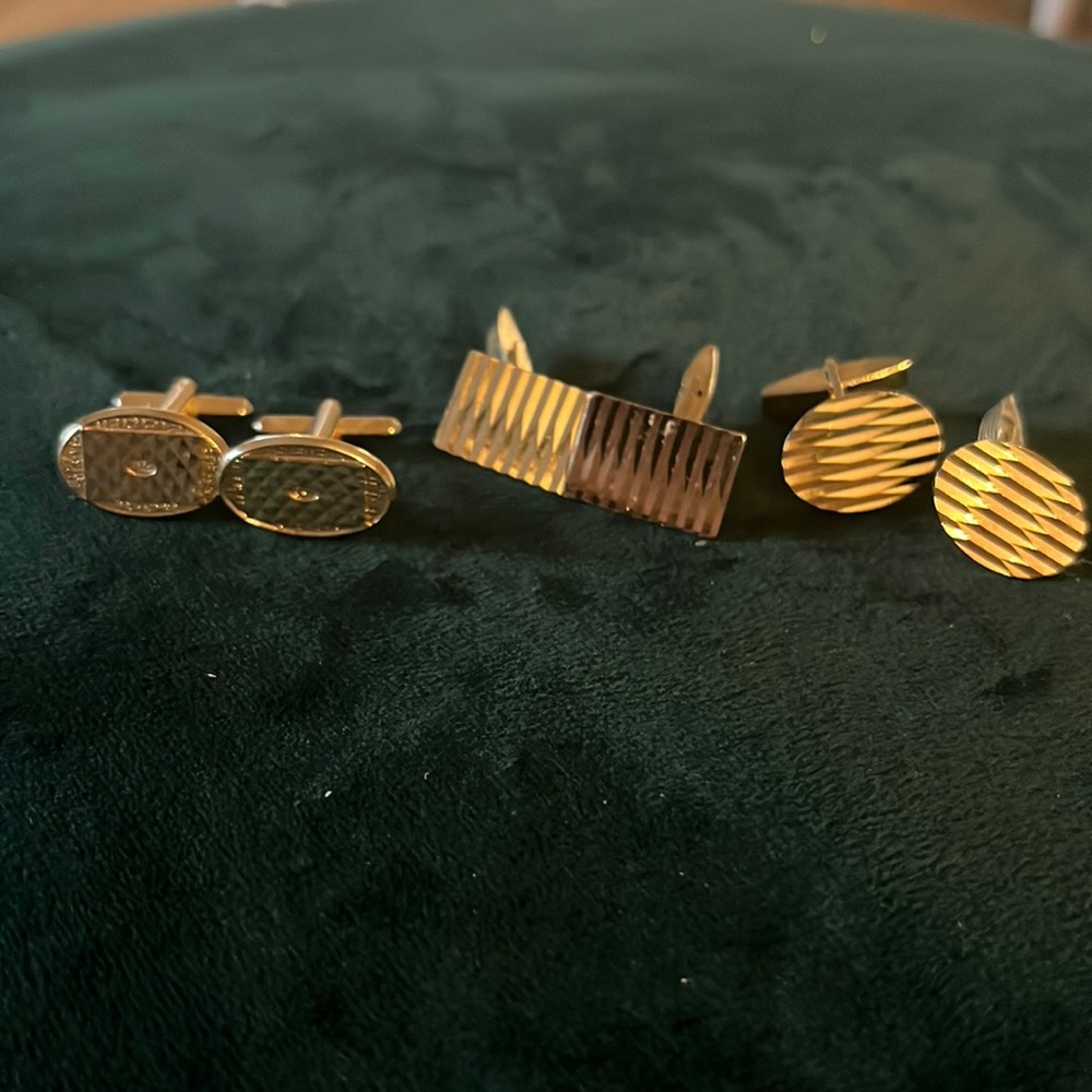 Gold cuff links bundle (2 oval and rectangular)